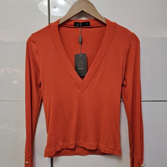 Terracotta  V-Neck Sweater - Picture 2 of 9